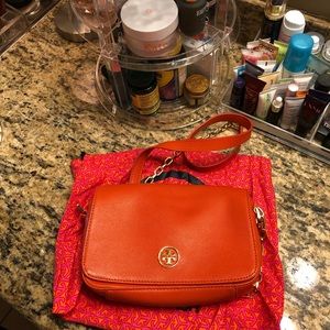 Tory Burch Robinson mini chain bag